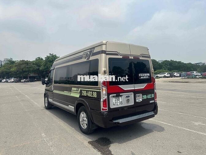 Ford Transit dcar president 2017 10 chỗ víp