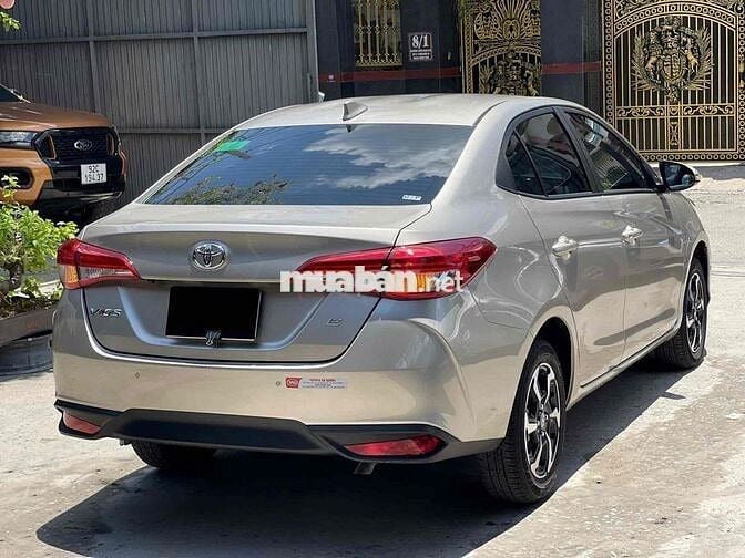 Toyota Vios 2024 E CVT - 6000 km chuẩn