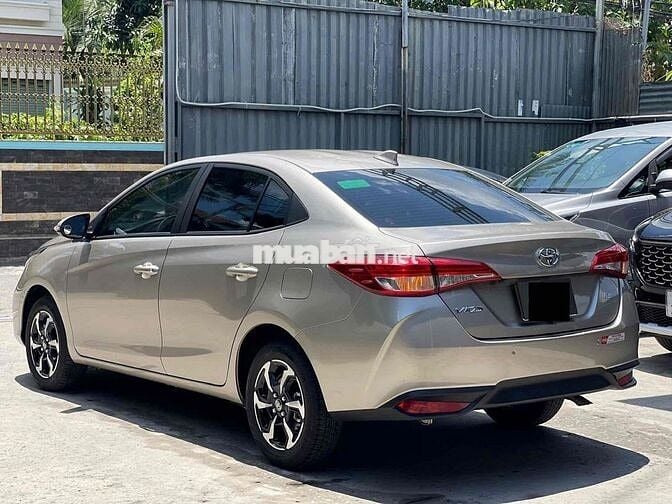Toyota Vios 2024 E CVT - 6000 km chuẩn