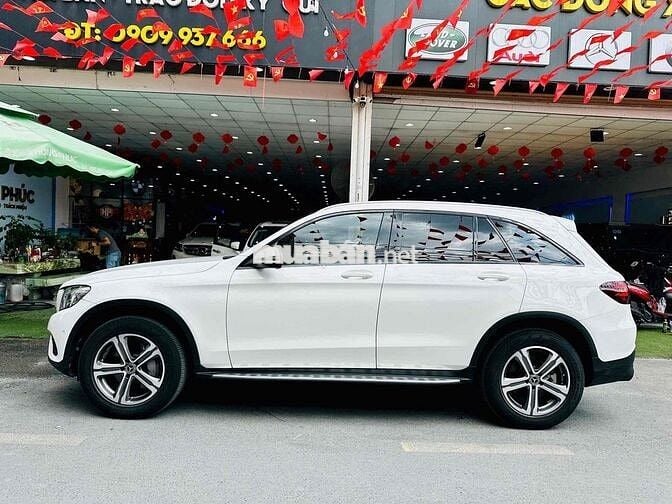 Mercedes Benz GLC250 4Matic Model 2018