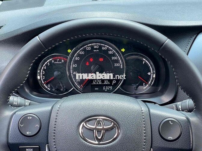 Toyota Vios 2024 E CVT - 6000 km chuẩn