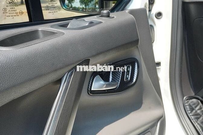 Ford Tourneo 2020 Limousine 2.0 AT đi 37.000km