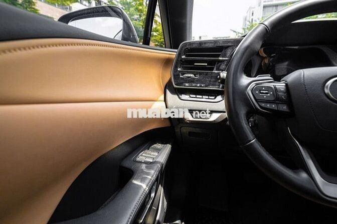 Lexus RX350 Premium model 2024 đi chỉ 15000 km