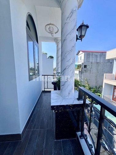 BÁN NHÀ 3 LẦU MỚI – HẺM XE TẢI ĐƯỜNG LÒ LU – TP THỦ ĐỨC