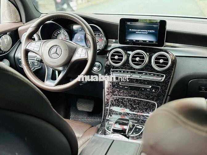 Mercedes Benz GLC250 4Matic Model 2018