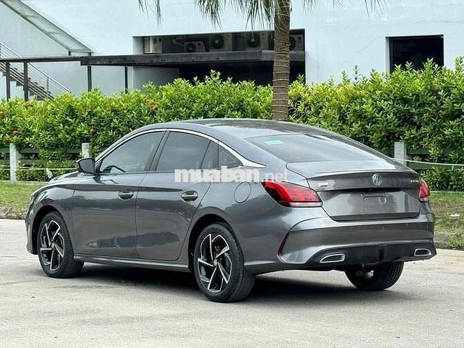 MG MG5 2024 - 6 km
