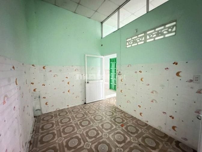 Bán căn nhà ngay Trung Tâm Tân Thông Hội , Củ Chi 120m2 SHR giá 685tr