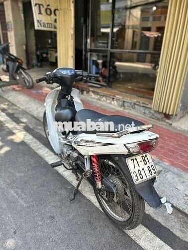 Nhà dư xe cần bán