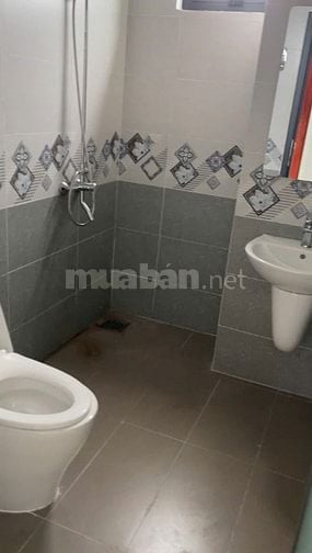 Nhà nguyên Căn Góc 5 lầu 6 PN 6 WC 7 máy lạnh, KDC Phú Thuận Quận 7