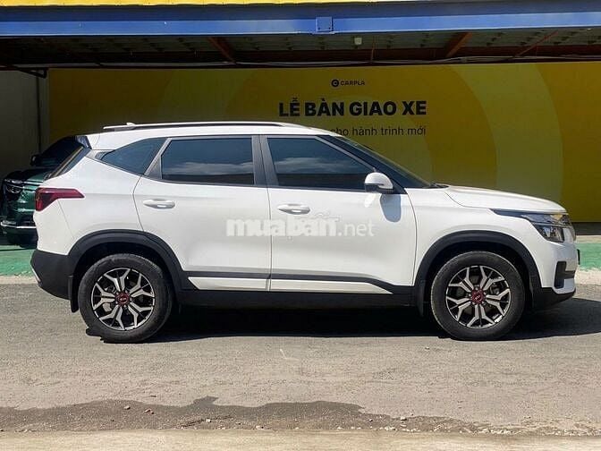 Kia Seltos Deluxe 1.4T 2021 - Xe cũ tại Hãng