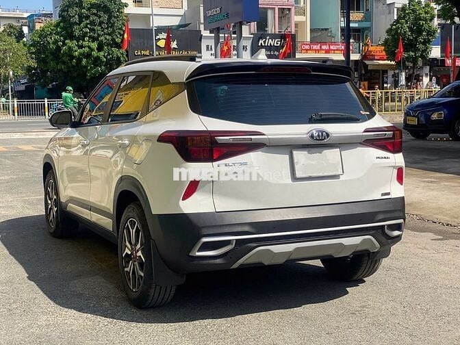 Kia Seltos Deluxe 1.4T 2021 - Xe cũ tại Hãng