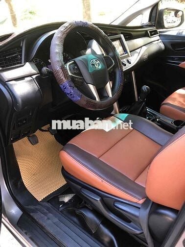 Toyota Innova sx 2016 Ghi vàng xe nhà ko KD