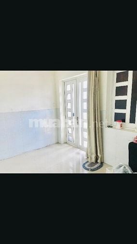 Cho Thuê Phòng Quận 1 có Cửa Sổ, Ban Công Thoáng Mát gần chợ Tân Định 