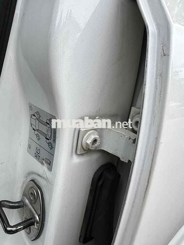 Volkswagen Polo 2016 1.6 Hatchback - 90000 km