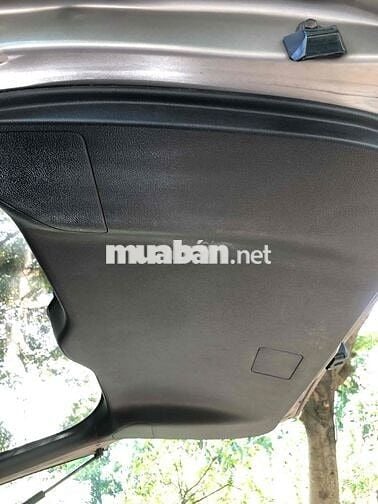 Toyota Innova sx 2016 Ghi vàng xe nhà ko KD