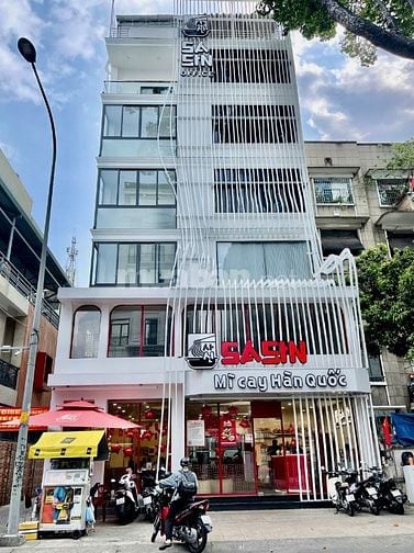 Góc 2 MT Cao Thắng, Quận 3 - 186m2 (8 x 19m) - 7 Tầng TM - HĐT 280Tr/T