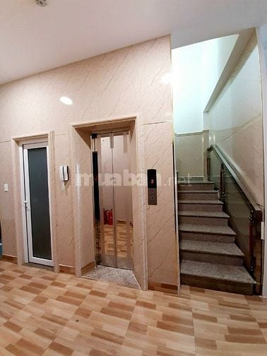 Phòng đẹp, sạch gần sân bay Tân Sơn Nhất