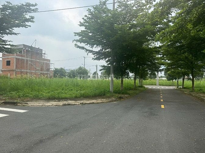 LÔ ĐẤT GÓC 2 MẶT TIỀN ĐƯỜNG - DỰ ÁN SAIGON VILLAGE - CẦN GIUỘC LONG AN