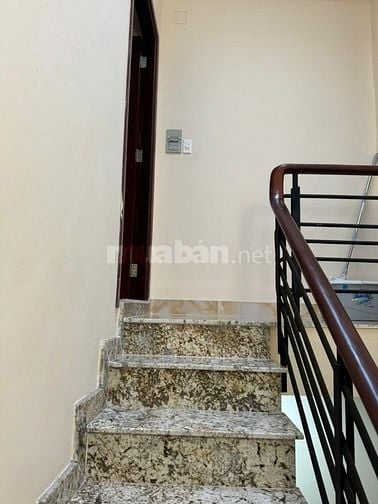 nhà 4 tầng mới xây. hẻm xe hơi Nguyễn Trãi, Q5. Đoạn 2 chiều - 8,9 tỷ