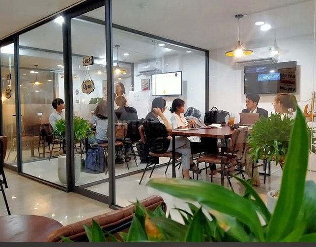 Sang nhượng quán coffee có phòng họp khu sinh viên nhiều nhất sài gòn