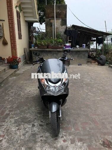 Em có con xe giờ ko đi đến cần bán ạ