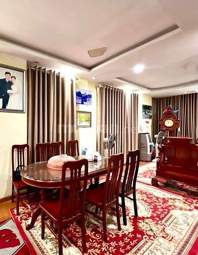 Bán nhà cách 5m ra phố Vũ Tông Phan, Lô góc, oto vòng quanh,KD đỉnh,
