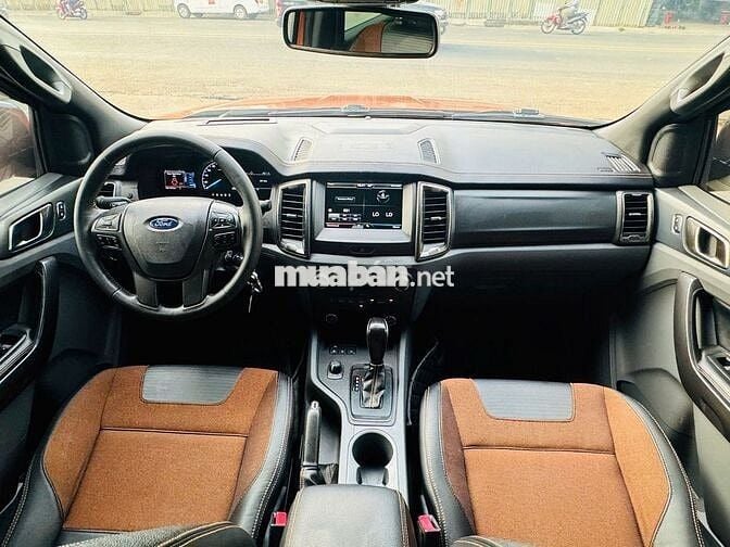 Ranger Wildtrak 3.2 2015 - 86000 km - Chính Hãng