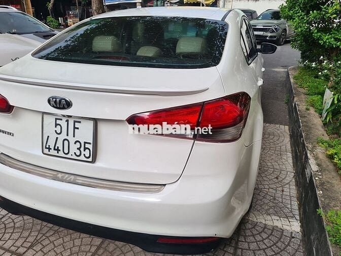 Kia Cerato 2016 1.6 MT - 140 km