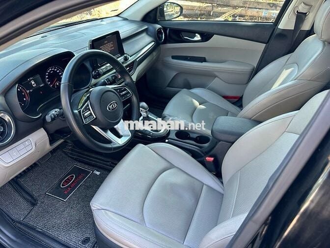 Kia Cerato 2020 1.6 AT Luxury - 82000 km