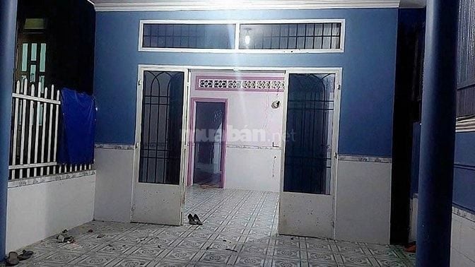 Chủ nợ ! bán gấp căn nhà ở Đ. Hồ Văn Tắng , Củ Chi 120m2 SHR giá 710tr