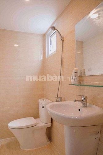 Phòng đẹp, sạch gần sân bay Tân Sơn Nhất