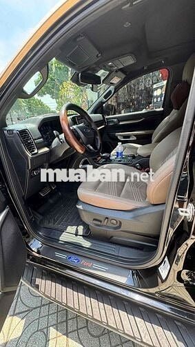 Ford Everest 2023 Titanium Plus 2.0L 4x4 AT