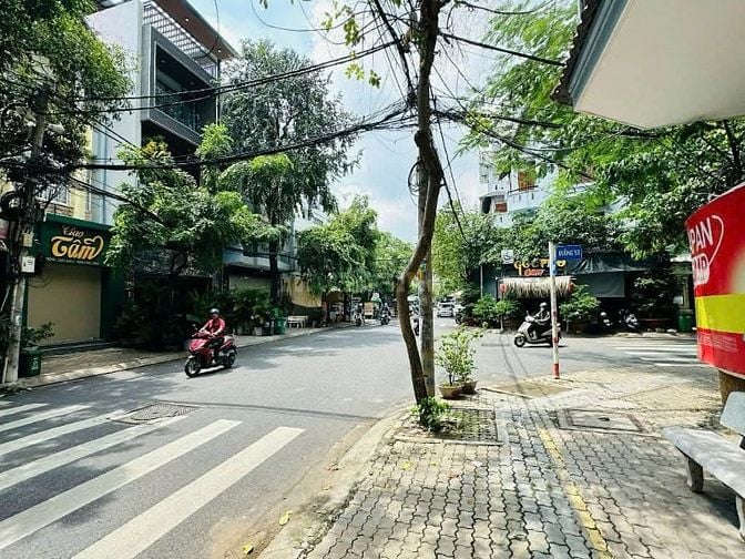 bán nhà và đất khu Tân Quy đông - An Phú Hưng . P Tân phong . Q7