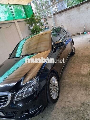 Mercedes Benz E Class 2015 E200 - 70000 km
