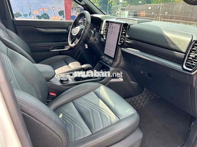Ford Everest 2023 Titanium+ 2.0 AT 4x4
