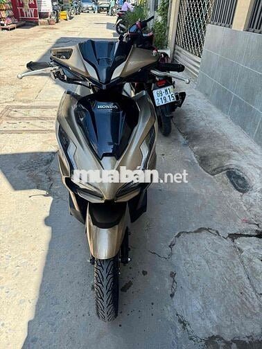 125 4v 2023 xe đẹp máy zin đúng chủ