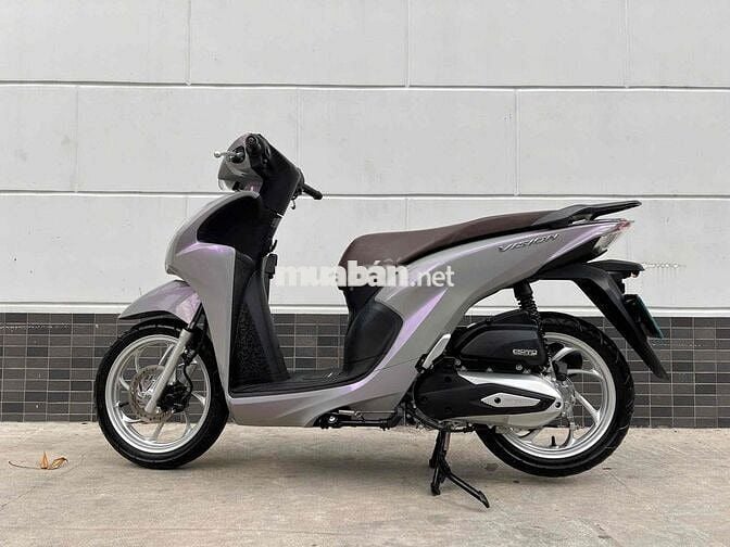 bán vision đk 2023,đủ 2 khoá smk,bstp,chính chủ