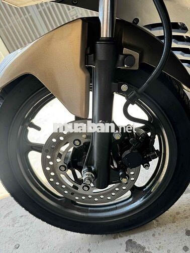 125 4v 2023 xe đẹp máy zin đúng chủ