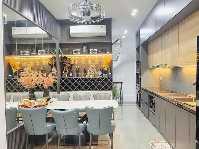 Nhà Đẹp Kinh Doanh, Phân Lô, Ô TÔ, Đền Lừ 45m, 6 tầng, giá 19.5 tỷ