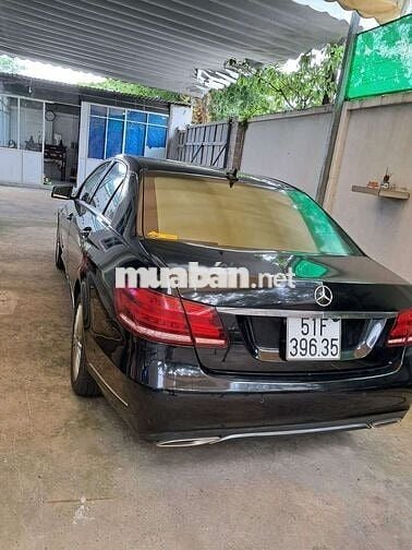 Mercedes Benz E Class 2015 E200 - 70000 km
