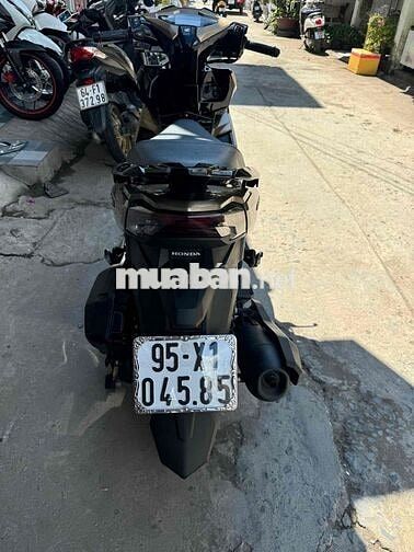 125 4v 2023 xe đẹp máy zin đúng chủ