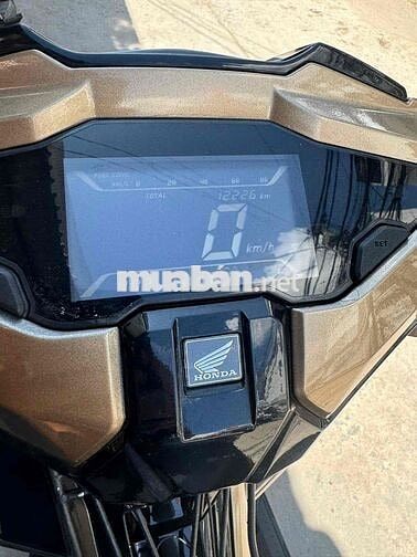 125 4v 2023 xe đẹp máy zin đúng chủ