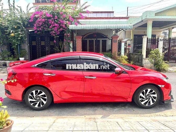 Honda Civic 2018 1.8 E - 70000 km