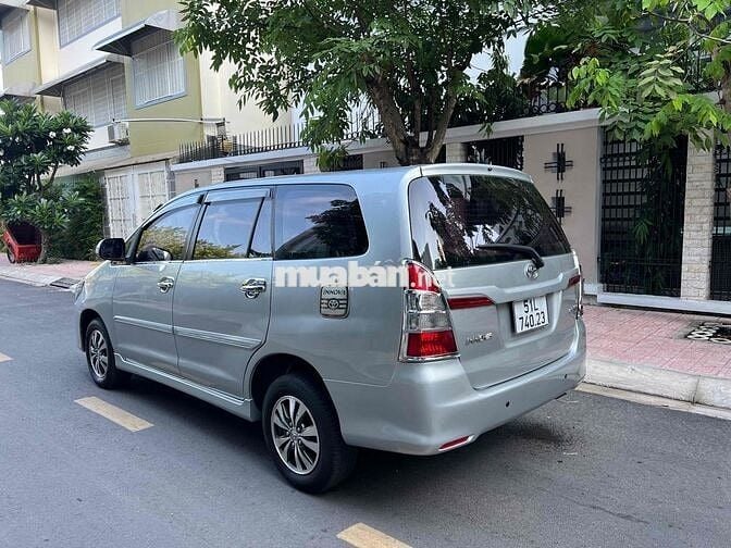 Toyota Innova 2016 2.0G - 123000 km
