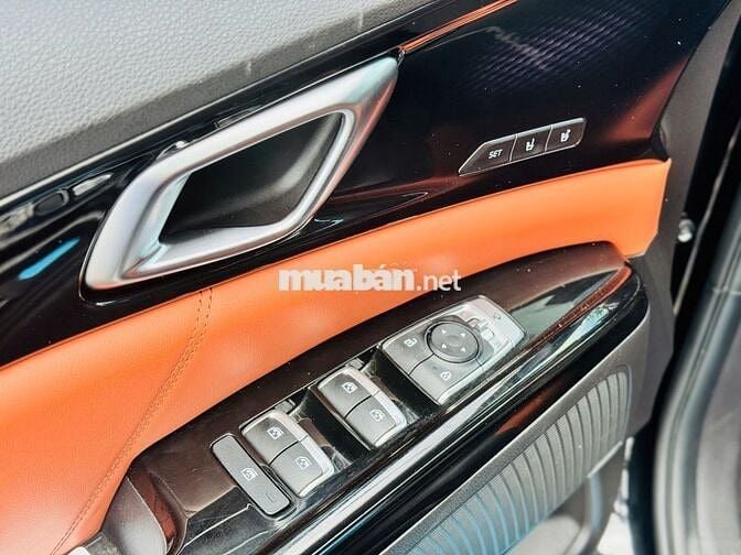 Kia Carnival 2021 - một chủ, đăng ký 2022