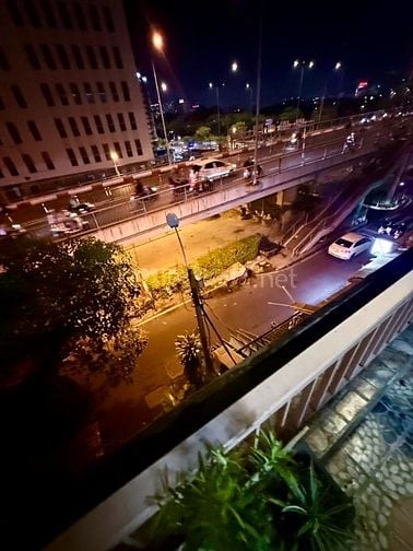 Bán Căn Hộ Nguyễn Biểu, Quận 5 - 3PN, Sân Thượng - Sổ Hồng Riêng