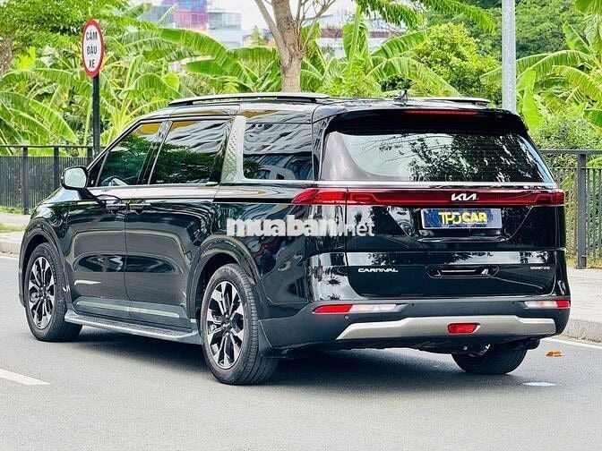 Kia Carnival 2021 - một chủ, đăng ký 2022