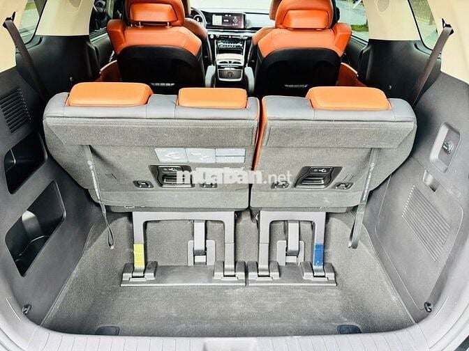 Kia Carnival 2021 - một chủ, đăng ký 2022