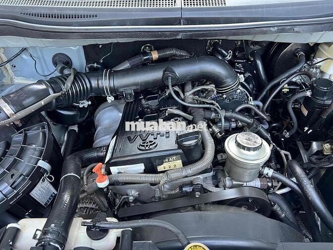 Toyota Innova 2016 2.0G - 123000 km