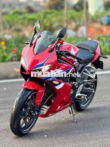 Mạnh Hà Motor bán CBR650R 2025 E-Clutch như mới 2k